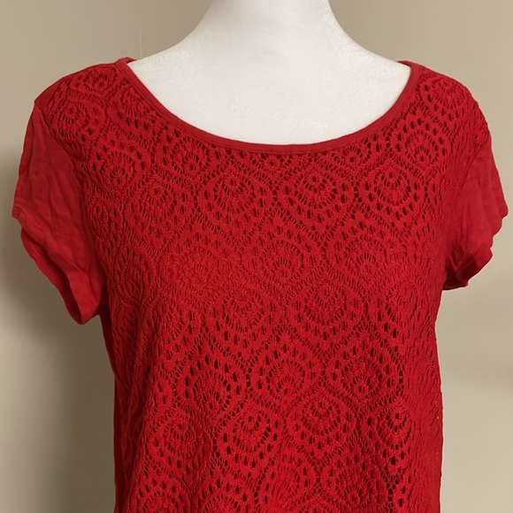 Liz Claiborne Red Lace Top - Picture 3 of 8